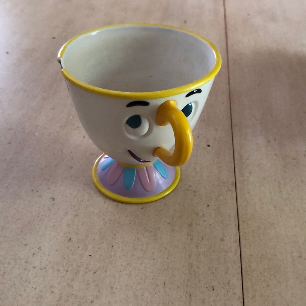 Disney on Ice. Chip plastic cup.